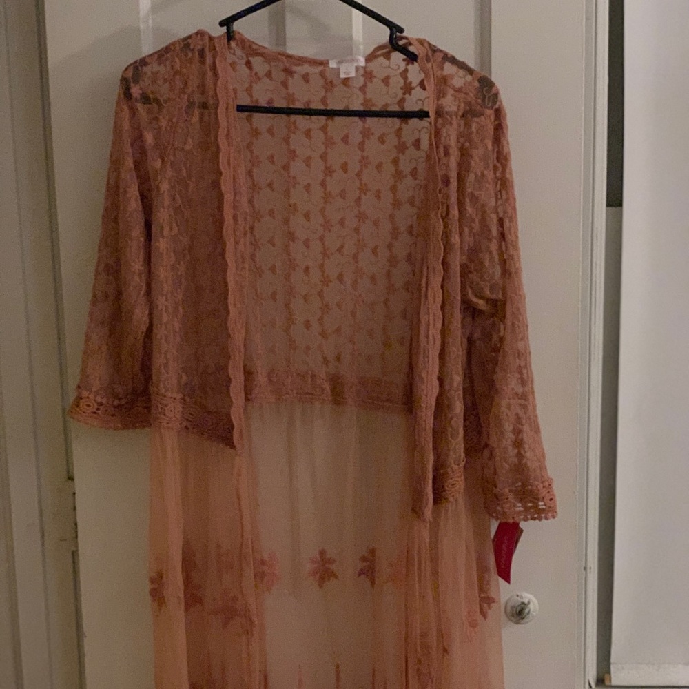 Sheer duster